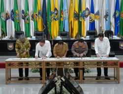 Jaksa Agung Tandatangan Nota Kesepahaman Dalam Perkuat Pengawasan Perizinan Daerah 