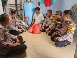 Kapolsek Tulangan Bantu Warga Keterbatasan Fisik