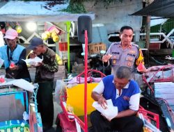 Polsek Krian Bagikan Takjil dan Buka Bersama Abang Becak