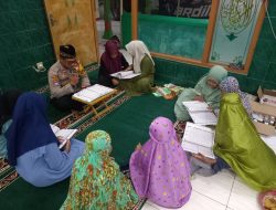 Kanit Binmas Polsek Krembung Gelar Tadarus Al-Qur’an Bersama Remaja