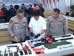 Polda Jatim Ungkap Kasus Penyelundupan Senjata Suplai KKB Papua