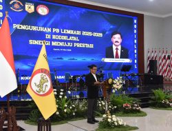 Letjen TNI Marinir Nur Alamsyah Terima Sertifikat “DAN Kehormatan” dari Lemkari