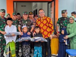Pemeriksaan Kesehatan dan Sunatan Massal Gratis Warnai TMMD ke-124 Kodim 0817/Gresik