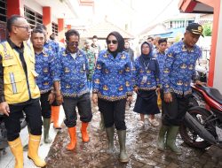 SMPN 2 Tanggulangin Banjir, Wabup Sidoarjo Sidak Ke Lokasi