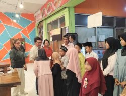 Adil Paramarta Law Firm Beserta Tim Gelar Santunan Anak Yatim
