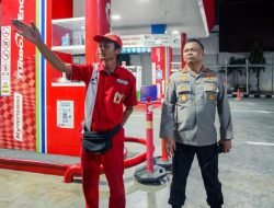 Menciptakan Suasana Surabaya Aman, Kapolrestabes Surabaya Pimpin Langsung Patroli