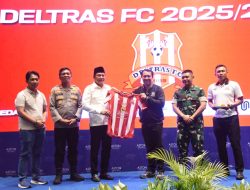 Bupati Sidoarjo Dukung Launching Squad Deltras FC 2025/2026 
