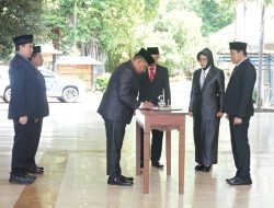 Bupati Sidoarjo Resmi Melantik 14 Pimpinan Tinggi Pratama dan 49 Pejabat Administrator