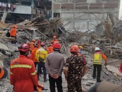Kapolresta Sidoarjo Pantau Jalannya Evakuasi 