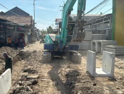 Progres Pengerjaan Betonisasi Jalan Kureksari-Kepuhkiriman Surplus Capai 15,3%