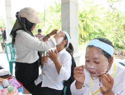 Disnaker Sidoarjo Bersama Satgas TMMD ke-126 Gelar Pelatihan Tata Rias