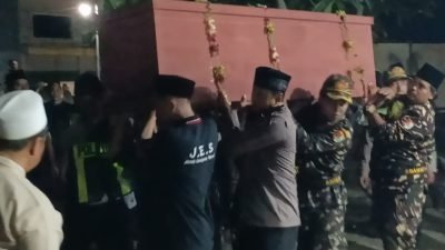 Kapolsek Buduran Hadir di Pemakaman Santri Al Khoziny Asal Desa Damarsi