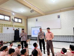 Polsek Taman Sosialisasikan Penerimaan Murid Baru SMA Kemala Taruna Bhayangkara di SMP Darul Mutaallimin