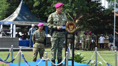 Perkuat Pertahanan Nasional, Dankodiklatal Pimpin Upacara Penetapan 550 Komcad Matra Laut TA 2025