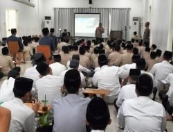 Polisi Edukasi Antibullying kepada Santri Ponpes Al Kautsar Sukodono
