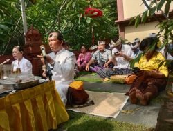 Ibadah Bulan Purnama dan Piodalan Pura Kertha Bumi Bhayangkara