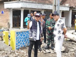 Pastikan Proyek Berjalan, Bupati Sidoarjo Tegaskan Ketepatan Waktu 