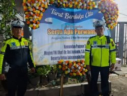 Polsek Krian Laksanakan Pengamanan Pemakaman Anggota TNI