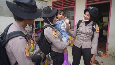 Taruni Akpol Gelar Trauma Healing bagi Siswa TK Bhayangkari Terdampak Banjir di Aceh Tamiang