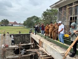 Bupati Sidoarjo Tegaskan Progres Rumah Pompa Kedungpeluk Rampung 14 Februari