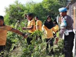 Polda Jatim Gelar Kerja Bakti Serentak Laksanakan Program Gerakan Indonesia Asri