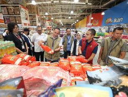 Polda Jatim Cek Izin Edar dan Mutu Pangan Jelang Lebaran