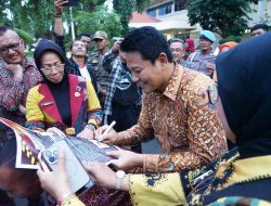 Bupati Sidoarjo Paparkan 4 Masterplan Setelah Temui Aksi Mahasiswa PMII