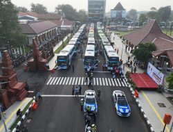 Ribuan Pemudik Diberangkatkan Bupati dari Pendopo, Pemkab Sidoarjo Siapkan 28 Bus