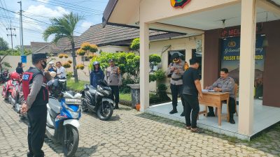 Polsek Balongbendo Terima Penitipan Kendaraan Pemudik, Warga Diimbau Mudik dengan Tenang