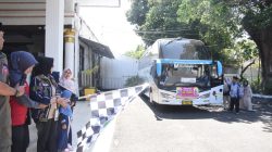 Rombongan Pertama Calon Jamaah Haji Sidoarjo Diberangkatkan