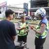 Ditlantas Polda Jatim Gelar Operasi Dakgar Berbasis ETLE Handheld, 748 Pelanggar Ditindak