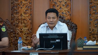 Subandi Dorong Peleburan Organisasi Desa untuk Perkuat Pengawasan dan Tata Kelola