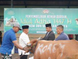 Korem Bhaskara Jaya Salurkan Ribuan Paket Kurban