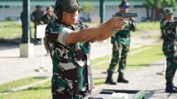 Danrem 084 Bhaskara Jaya Pimpin Latihan Menembak Pistol