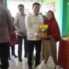 Bupati Sidoarjo Salurkan Bantuan Pangan 934 Warga Sukodono