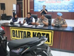 Polres Blitar Kota Amankan Tiga Tersangka Perampasan Modus Jebak