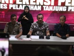 Polres Pelabuhan Tanjungperak Bongkar Jaringan Narkoba: Dua Tersangka Diamankan Bersama 292,93 Gram Sabu