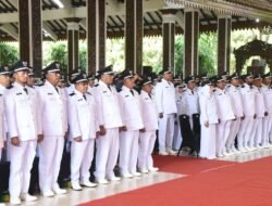 80 Kepala Desa Sidoarjo Dilantik, Bupati Subandi Minta Putuskan Sekat Politik dan Fokus Pembangunan