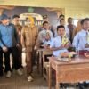 Tinjau Sekolah Terpencil di Jabon, Wabup Mimik Tekankan Perbaikan Sekolah dan Percepatan MBG
