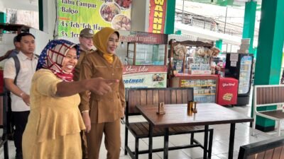 Sidak Sentra Kuliner Gajah Mada, Wabup Mimik Desak Percepat Revitalisasi dan Penataan Menyeluruh