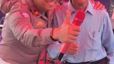 Gebyar SIM Keliling 24 Jam: Kasatlantas Polresta Sidoarjo Rajut Keakraban, Layani Warga dengan Hati