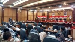 DPRD Sidoarjo Kritik Tajam APBD 2025: SILPA Naik, Proyek Tidak Sesuai Spesifikasi, dan Piutang Menumpuk