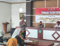 Jaga Keamanan Bersama, Sat Binmas Polresta Sidoarjo Gelar Curhat Kamtibmas di Desa Bungurasih