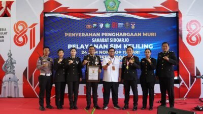 Satlantas Polresta Sidoarjo Raih Rekor MURI: Layanan SIM Keliling Terlama di Indonesia