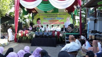 Pengajian Akbar Maulid Nabi Bersama KH Anwar Zahid, Perumahan Pabean Asri Dibanjiri Ratusan Warga