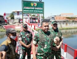 Danrem Dampingi Kasad Tinjau Pengolahan Sampah & Jembatan Garuda Pastikan Manfaat Warga