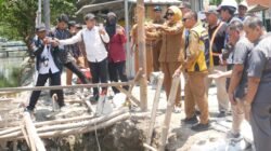 Sidak Jembatan Candinegoro: Terlambat 28%, Material Tak Sesuai Spek