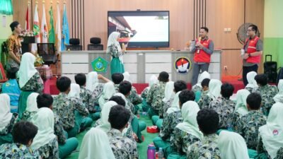 Jelang Hari Kesaktian Pancasila, PLN UID Jawa Timur Bekali 205 Siswa Edukasi Keselamatan Ketenagalistrikan