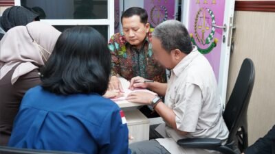 DJP Jatim II Serahkan Tersangka Faktur Pajak Palsu ke Kejaksaan, Kerugian Negara Hampir Rp1 Miliar