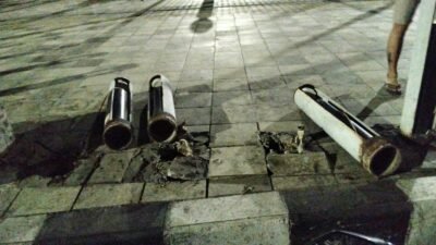Kurir Temukan Pembongkar Besi Trotoar di Sidoarjo, Laporan ke 110 Tak Kunjung Ditindaklanjuti